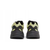 yeezy-boost-700-mnvn-kod-producenta-gw9525-rozmiar-36