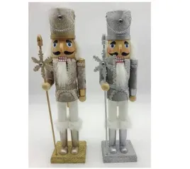 dziadek-do-orzechow-figurka-swiateczna