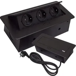 gniazdo-chowane-w-blat-nablatowe-potrojne-gniazdko