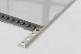 listwa-wykonczeniowa-aluminiowa-licowa-ail-bezowa-matowa-105-mm-x-270-cm