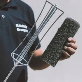 przyrzad-do-czyszczenia-walkow-malarskich-i-walkow-do-gladzi-kubala-4000