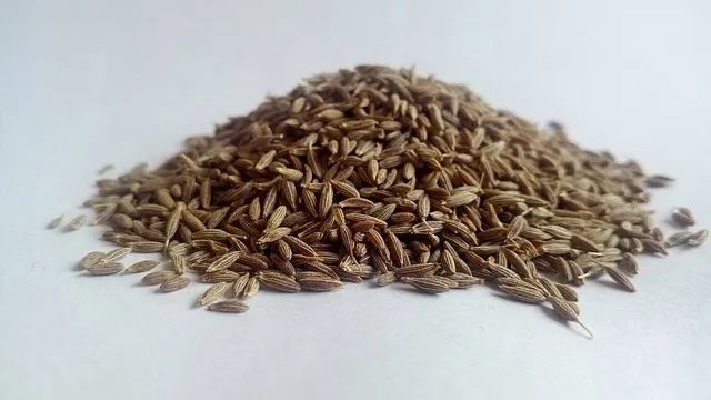 kminek-mielony-100g-marka-bez-marki