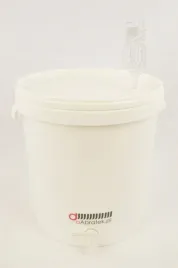 pojemnik-bialy-33l-zestaw