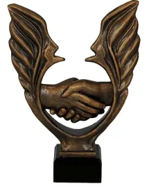 statuetka-uscisk-dloni-22cm-trofeum-biznesowe-podziekowanie-wspolpraca-opis