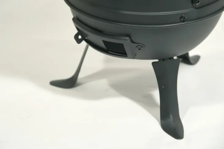 grill-kettle-zeliwny-35-cm-stan-nowy