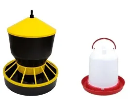 zestaw-dla-drobiu-kur-poidlo-3l-karmidlo-6kg-karmnik