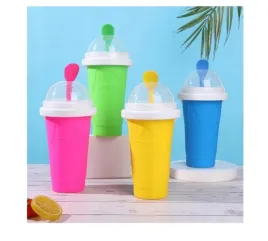 slushy-maker-silikonowy-kubek-do-robienia-slushy-ze-slomka-i-lyzeczka