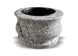 misa-na-pomnik-na-cmentarz-granitowa-na-kwiaty-wiscount-white-25cm