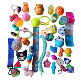 kalendarz-adwentowy-mix-zabawek-do-kalendarza-24-szt