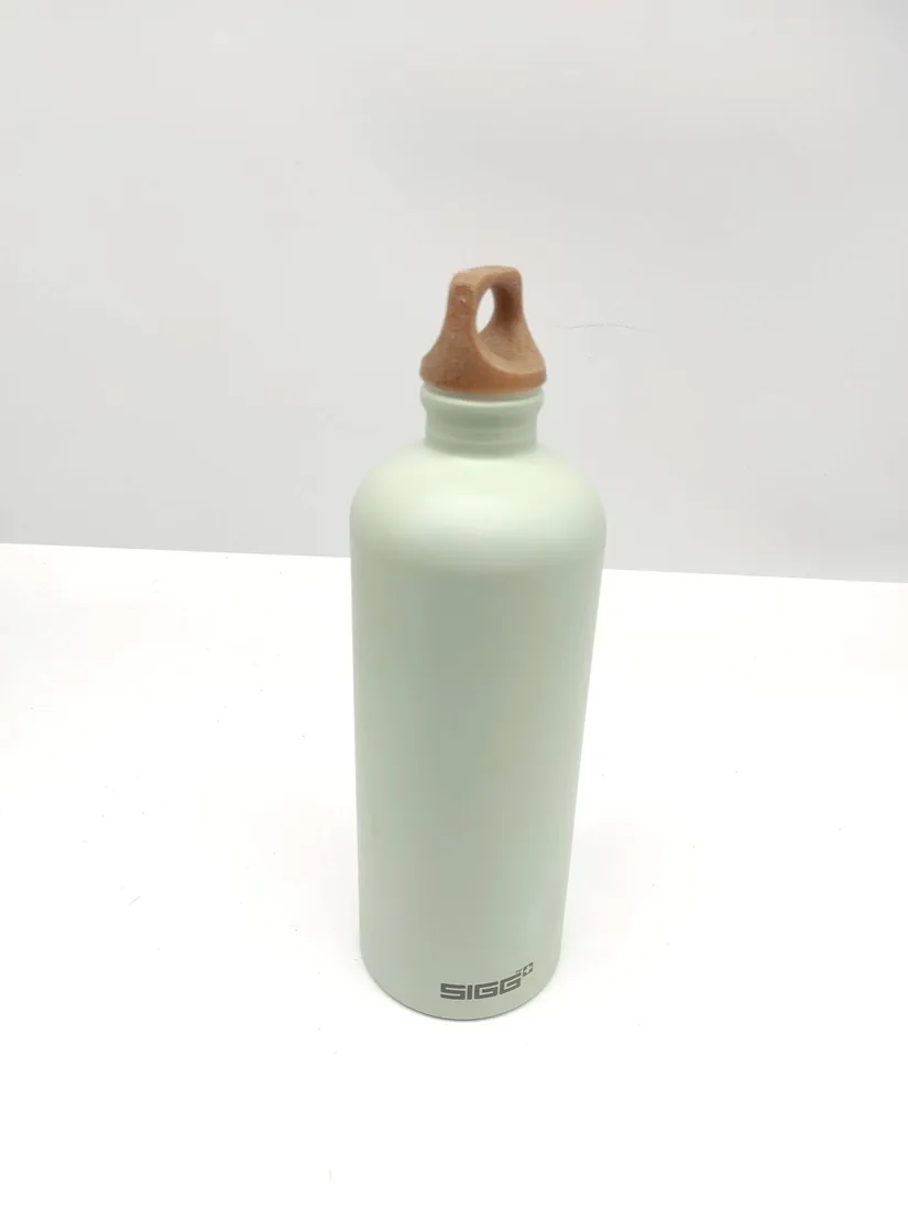 butelka-sigg-traveller-myplanet-repeat-plain-1l-stan-powystawowy