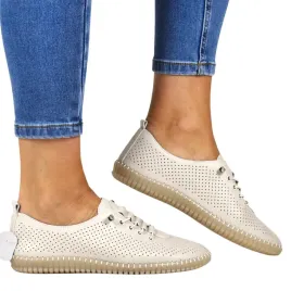 polbuty-skorzane-azurowe-sznurowane-filippo-6140-bezowe