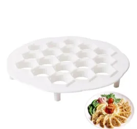 wykrawacz-forma-do-pierogow-uszek