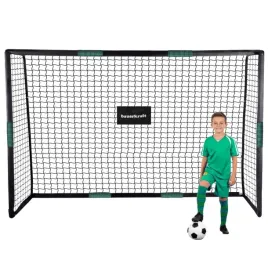 duza-metalowa-bramka-pilkarska-z-siatka-treningowa-do-gry-w-pilke-nozna-300