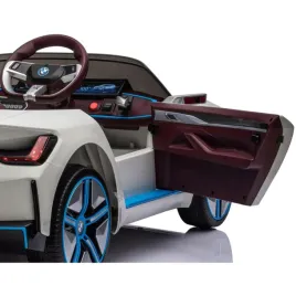 samochod-na-akumulator-licencja-bmw-i4-bialy-enero