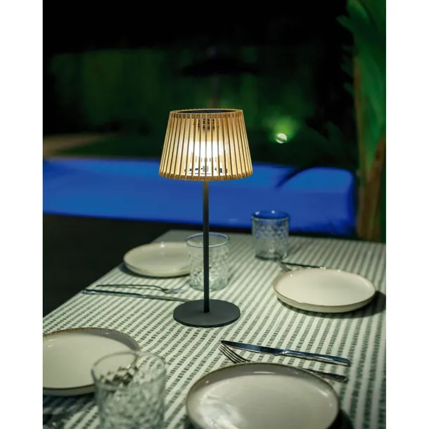 new-garden-okinawa-solar-table-lamp