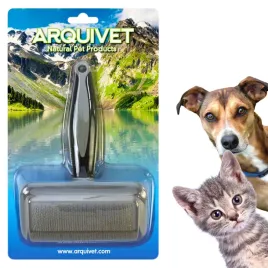 szczotka-dla-psa-i-kota-pielegnacja-i-polysk-siersci-arquivet-17x12-cm