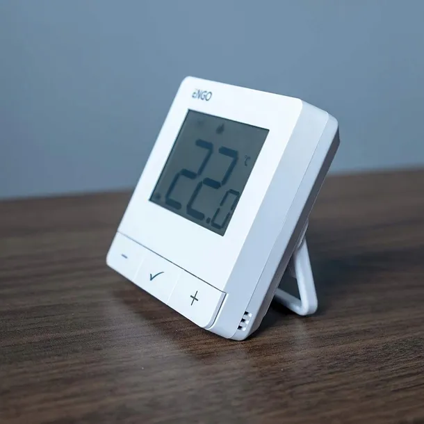 engo-controls-e20i-w-internetowy-bezprzewodowyregulator-temperatury-wi-kod-producenta-e20iwwifi