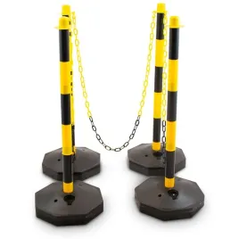 pacholki-slupki-odgradzajace-parkingowe-z-lancuchami