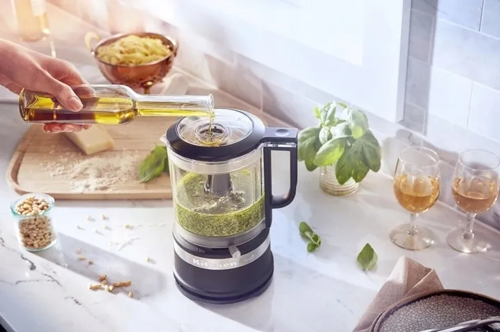 malakser-kitchenaid-5kfc0516eob-czarny-cechy-dodatkowe-latwy-do-czyszczenia