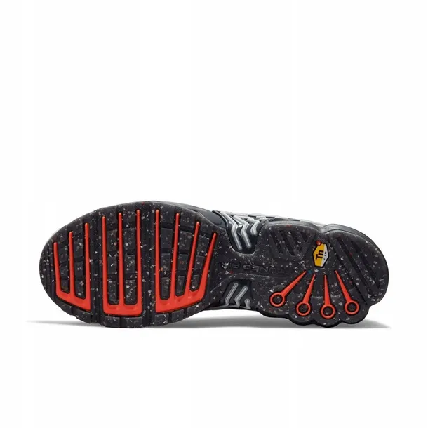 hf3838001-marka-nike
