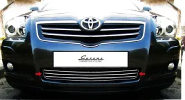 toyota-avensis-t25-listwy-chrom-na-grill-atrapa