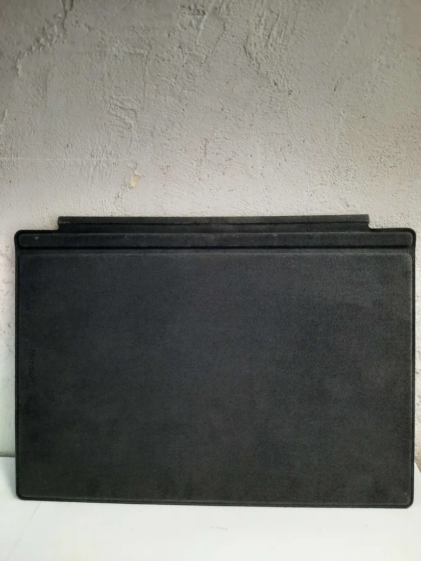 klawiatura-do-microsoft-surface-pro-francuska-stan-powystawowy