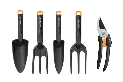 fiskars-zestaw-narzedzi-solid-m-sekator-p121