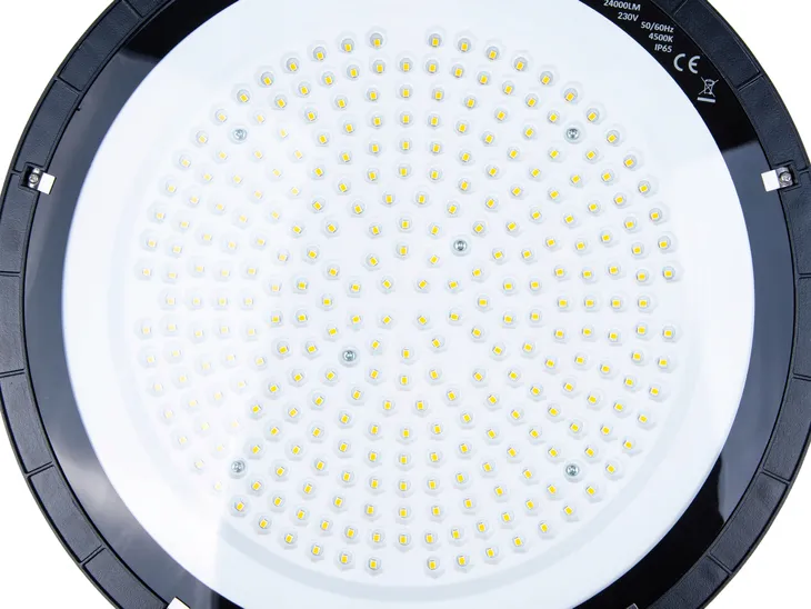 lampa-przemyslowa-sufitowa-led-ufo-high-bay-200w-24000lm-4500k-biala-ip65-srednica-szerokosc-klosza-28-cm