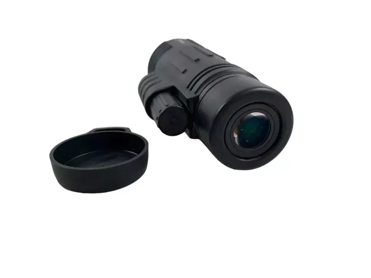 monokular-levenhuk-atom-10x42-waga-produktu-360-g