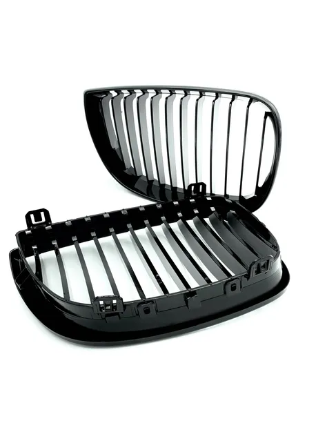 nerki-grill-bmw-seria-1-e87-e81-e82-04-07-polysk-numer-katalogowy-producenta-5906349466222-stan-nowy