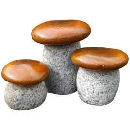 figurki-grzyby-z-granitu-ozdoba-ladny-prezent