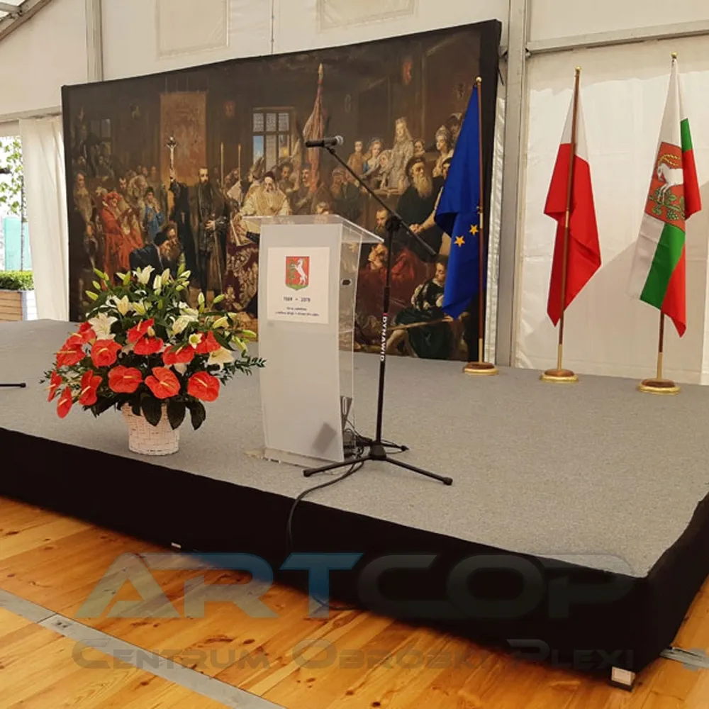 mocna-mownica-mzp-t1-z-grubej-plexi-mobilna-na-odczyty-event-konferencje