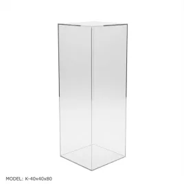 podest-kubik-ekspozytor-kolumna-postument-z-plexi-na-wesele-wydarzenie-tort