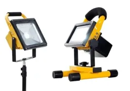 lampa-stojaca-led-na-baterie-akumulator-ladowarka