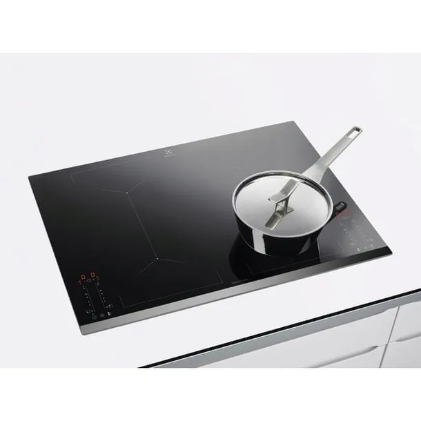 plyta-indukcyjna-electrolux-eiv644-waga-z-opakowaniem-12-kg