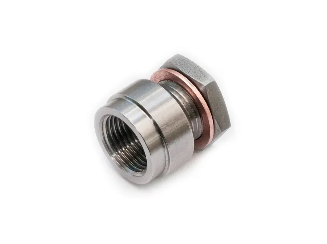 gniazdo-i-zaslepka-sondy-lambda-gwint-372