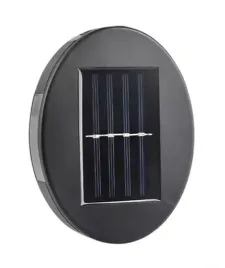 lampki-solarne-ogrodowe-lampa-solarna-kinkiet