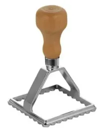 wykrawacz-do-pierogow-ravioli-ciasta-11cm-brunbeste