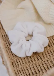 gumka-do-wlosow-scrunchies-welur-jukki