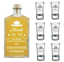 karafka-na-alkohol-500ml-6-kieliszkow-z-grawerem-prezent-na-urodziny