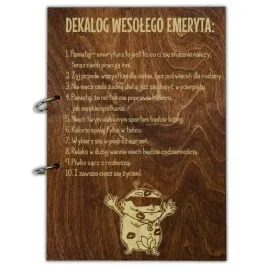 grawerowany-album-na-zdjecia-dla-emeryta-emerytki-prezent-pamiatka