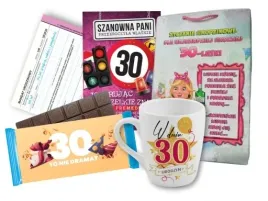 gotowy-zestaw-upominkow-urodzinowych-prezent-na-30-urodziny-dla-kobiety-ona