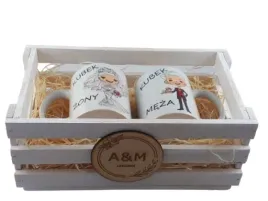 zestaw-prezent-na-slub-rocznice-kubki-twoj-grawer