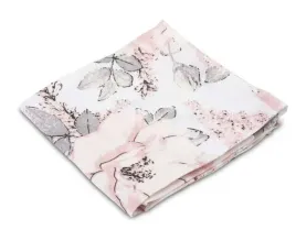 pielucha-muslinowa-peonie-biale