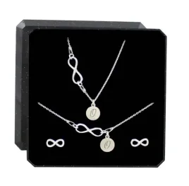 komplet-bizuterii-srebrnej-z-infinity-z-literka-do-wyboru-na-prezent-925