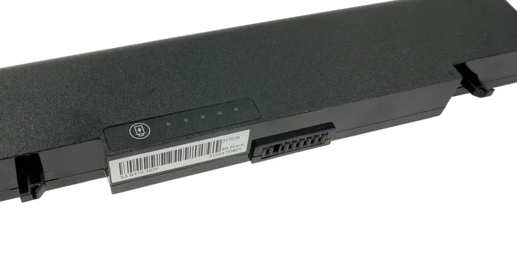 bateria-do-laptopa-samsung-np300e5c-s04pl-waga-z-opakowaniem-0-36-kg