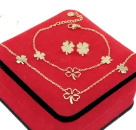 komplet-zloty-koniczynki-stal-chirurgiczna-316-l-aisadi