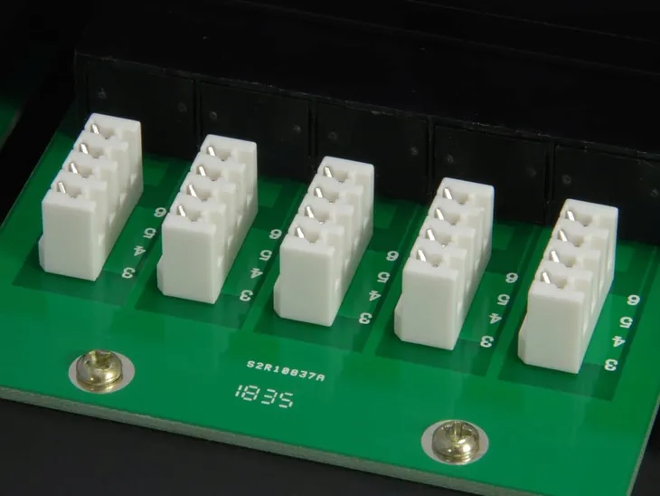 equip-125298-panel-krosowniczy-1u