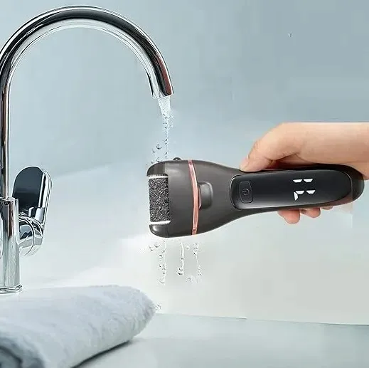 zestaw-elektryczny-pilnik-do-stop-piet-bezprzewodowy-frezarka-akcesoria