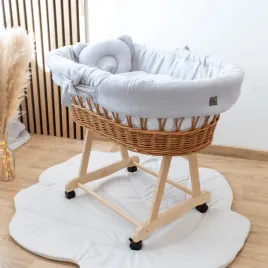 kosz-mojzesza-wiklinowy-naturalny-muslin-szary